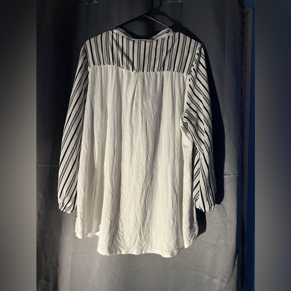 Stripe blouse - Picture 4 of 5